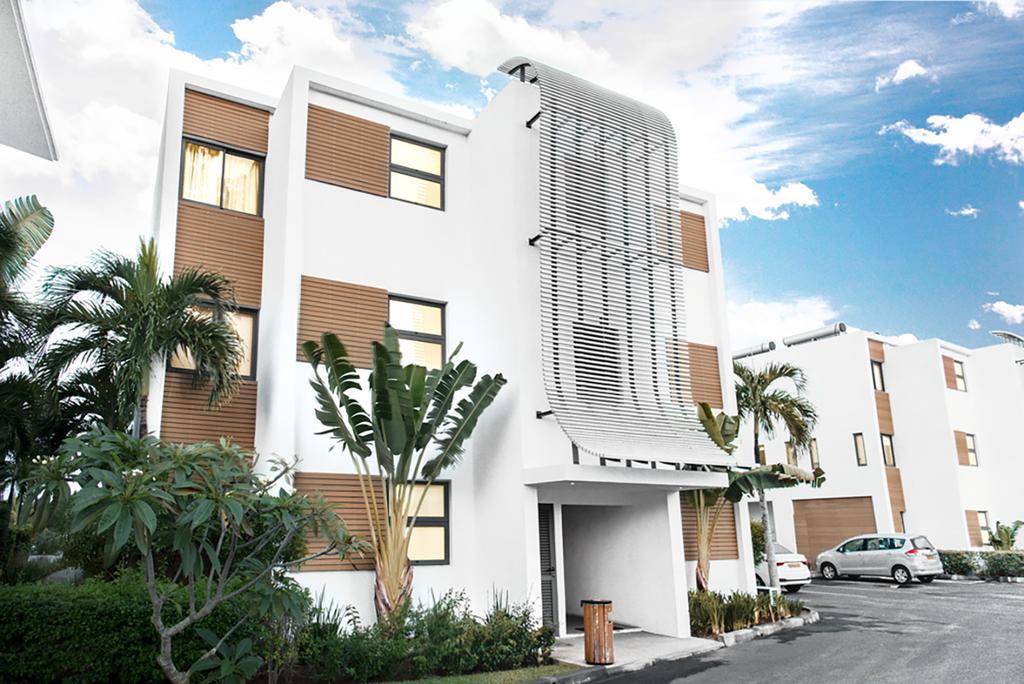 Cap Ouest Luxury Penthouse By Dream Escapes Apartment Flic en Flac Exterior photo